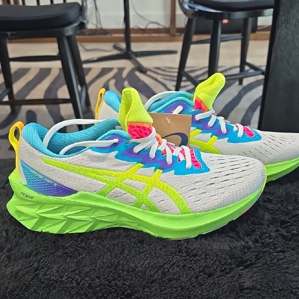 Mens ASICS NOVA Blast 2 Neon Green and Blue Running Shoes